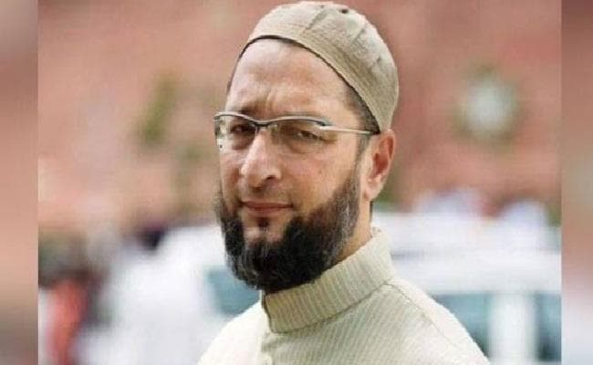 औवैसी ने  दलित, आदिवासी और मुस्लिमों से कहा, राष्ट्रीय पार्टी को ना चुनें