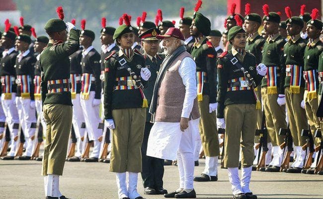 देश की सुरक्षा पर बोले PM मोदी - हम छेड़ते नहीं, छेड़ने पर छोड़ते भी नहीं