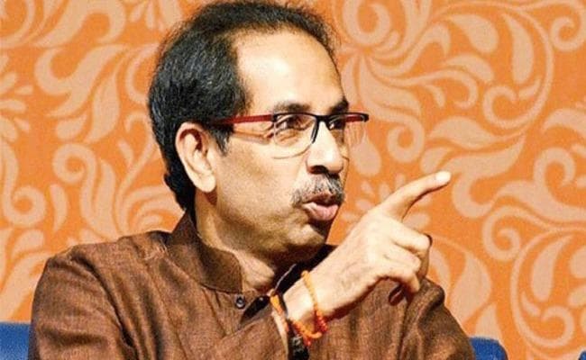 मोदी सरकार पर बरसी शिवसेना, पूछा - सावरकर को क्यों नहीं दिया गया भारत रत्न