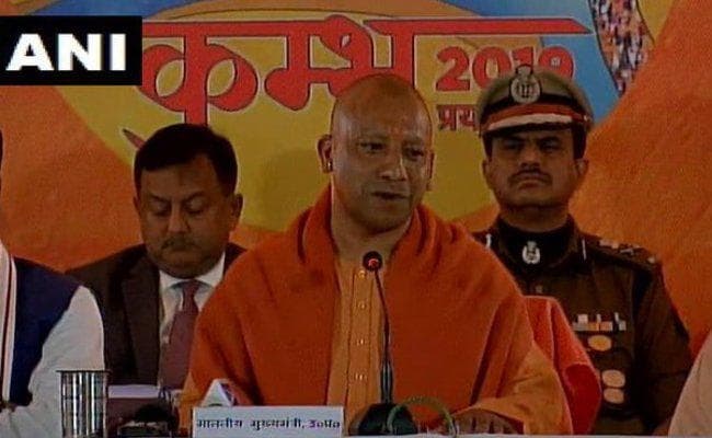 अयोध्या मामला : योगी ने कहा - गैर विवादित भूमि पर तत्काल कार्य करने की अनुमति मिले