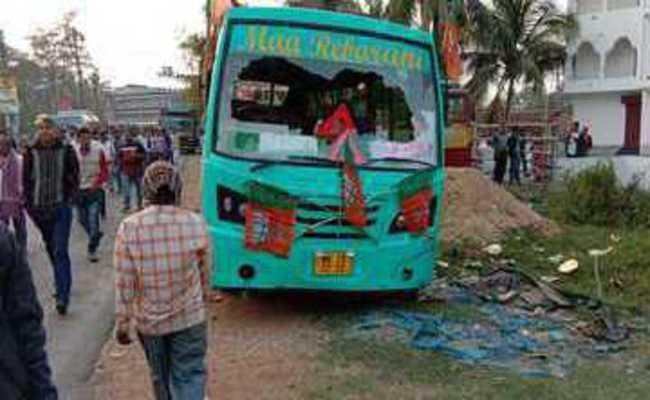 अमित शाह की सभा के बाद रणक्षेत्र बना कांथी, भाजपा के वाहनों में तोड़फोड़, तृणमूल कार्यालय पर हमला