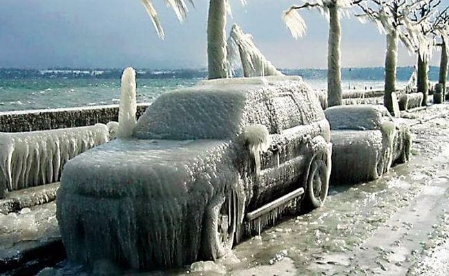 अमेरिका में आर्कटिक ब्लास्ट, -50 डिग्री तक पहुंचा पारा, इमरजेंसी घोषित, असर उत्तर भारत में भी