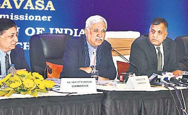 विधानसभा चुनाव साथ कराने पर मुख्य चुनाव आयुक्त ने नहीं दिया स्पष्ट जवाब, कहा फिलहाल लोकसभा चुनाव पर है पूरा ध्यान