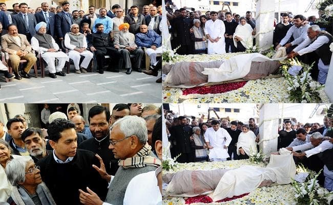 नीतीश कुमार ने जॉर्ज फर्नांडिस की प्रार्थना सभा में भाग लिया, अंतिम संस्कार के समय भी रहे मौजूद