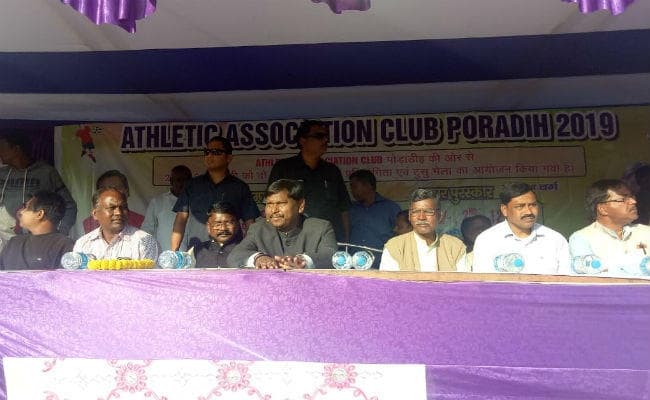 कुचाई के पोड़ाडीह में टुसू मेला व फुटबॉल प्रतियोगिता का आयोजन