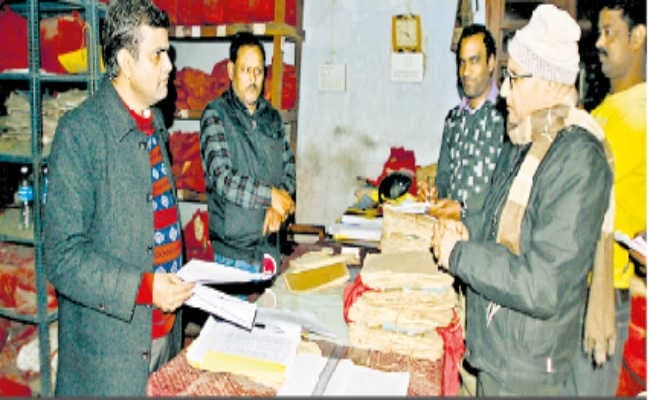 भागलपुर : आयुक्त की जांच में हुआ खुलासा, भड़के कहा : करें कार्रवाई, वरना झेलें निलंबन