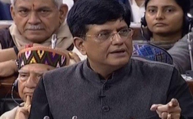 Interim Budget 2019 : रेलवे को मिला 1.58 लाख करोड़, रेल किराया में बढ़ोतरी नहीं