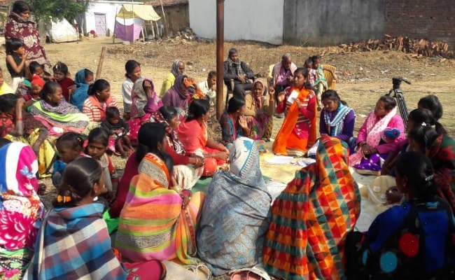 पंचायतनामा विशेष : मिथक तोड़तीं बेटियों के बाल विवाह पर अब चुप्पी तोड़िए