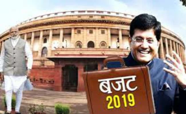 चौंकाने वाला चुनावी पिटारा