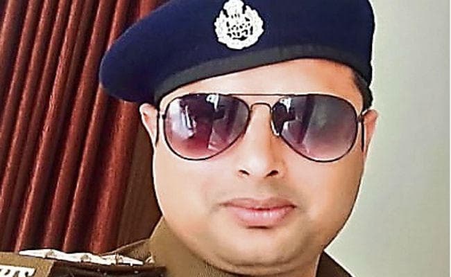 बीपीएससी टॉपर : नौकरी मिलने के बावजूद टॉपर बनने की ठानी थी जिद