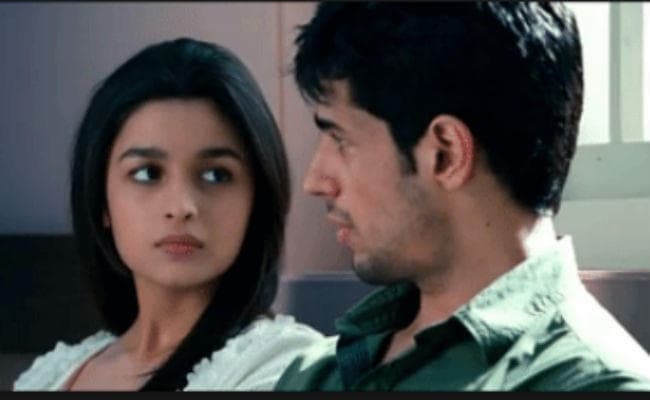 सिद्धार्थ मल्‍होत्रा के साथ कोई कनेक्‍शन नहीं रखना चाहतीं आलिया भट्ट!