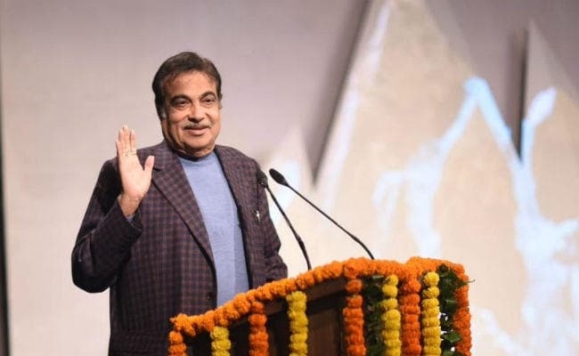 बजट पर राहुल गांधी ने किया कटाक्ष, तो बोले नितिन गडकरी-हम सोना भी देते तो...