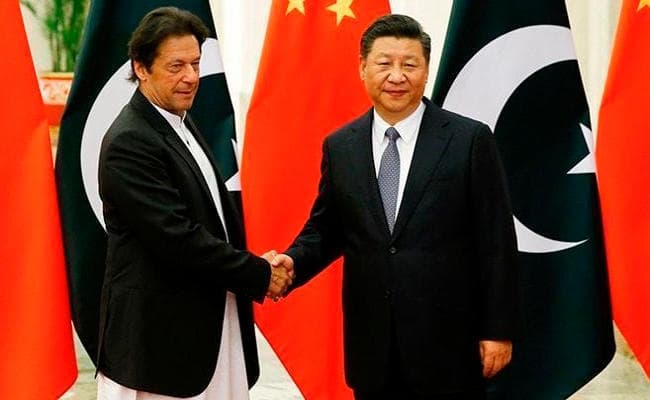 आर्थिक संकट से जूझ रहे पाकिस्तान को चीन देगा 2.5 अरब डॉलर का कर्ज