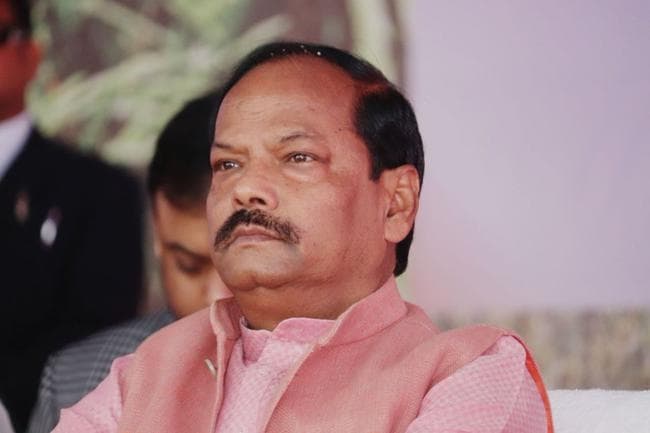 बिहार में ट्रेन दुर्घटना से झारखंड के मुख्यमंत्री रघुवर दास व्यथित