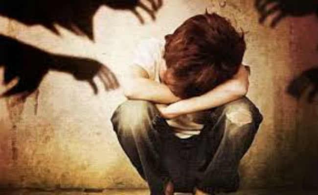 घनुडीह : छात्र का अपहरण कर अप्राकृतिक यौनाचार