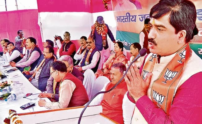 खूंटी में भाजपा का प्रबुद्ध जन सम्मेलन, प्रेम शुक्ला ने कहा, देश में सभी चोर मिल कर मचा रहे शोर