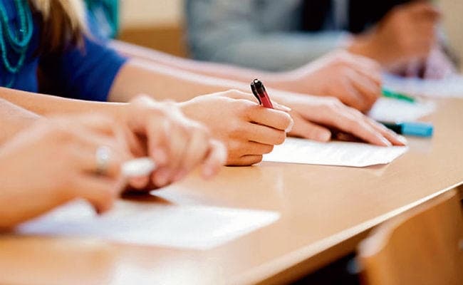 पटना : परीक्षा संचालन के लिए बोर्ड ने बनाया वाट्सएप ग्रुप