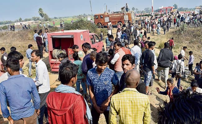 जहानाबाद : हीरो एजेंसी के गोदाम में आग, 324 बाइकें खाक