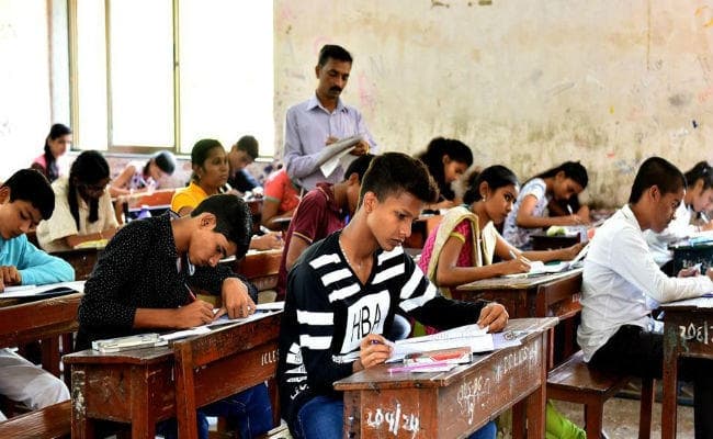 पटना : इंटरमीडिएट की परीक्षा कल से, 13 लाख से अधिक होंगे शामिल