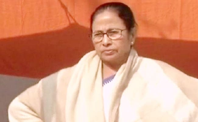 पश्चिम बंगाल मामले पर ममता बनर्जी पर किसने किया कटाक्ष और किसने दी सलाह, पढ़ें...