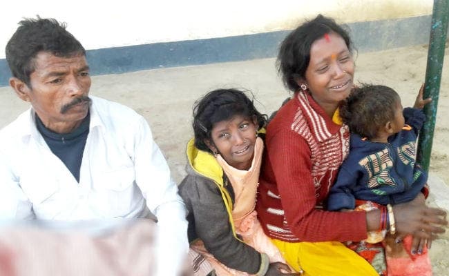 गड्ढे के कारण ई-रिक्शा से गिरी चार साल की बच्ची, ई रिक्शा चढ़ने से हुई मौत, दानापुर आ रहा था परिवार