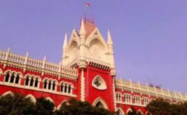 कोलकाता :  हाइकोर्ट ने सीबीआइ मामले में सुनवाई स्थगित की