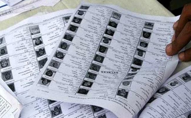 Bihar Election 2020: पटना जिले में वोटरों की संख्या 46.7 लाख, विशेष कैंप लगाकर मतदाता सूची में नाम जोड़ने की तैयारी...