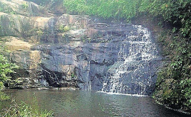 पालोजोरी : सारठ: विस क्षेत्र में 5.11 करोड़ से बनेंगे 10 चेक डैम