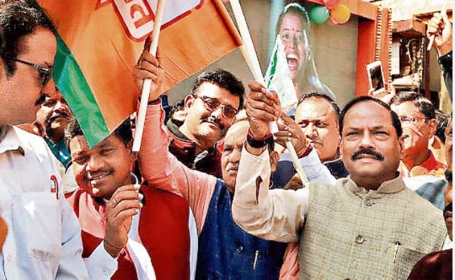 रांची : मोदी के नेतृत्व में विकास के कीर्तिमान बने: रघुवर दास