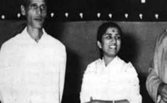 कवि प्रदीप की जयंती : सूरज रे जलते रहना !