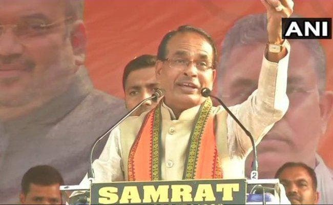 बंगाल के खड़गपुर में गरजे शिवराज, कहा - ममता के कुशासन को खत्म करने तक भाजपा रुकेगी नहीं