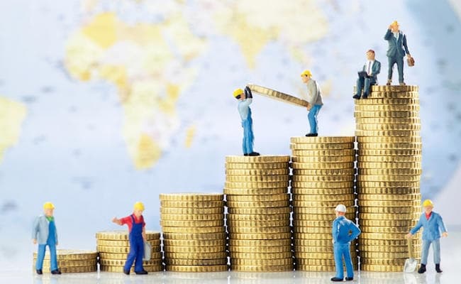 अर्थशास्त्र में बनाएं करियर