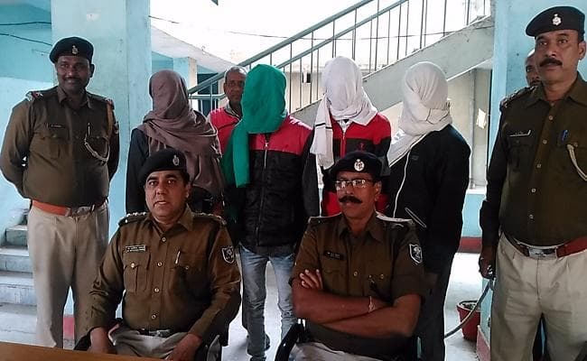 दलित लड़की के साथ छेड़खानी कर वीडियो वायरल करने वाले 5 गिरफ्तार