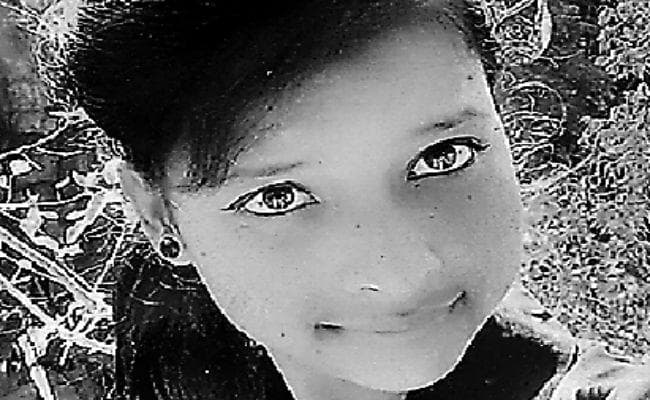 गुमला : अक्सर छात्रा से करता था छेड़खानी, तंग आकर कर ली आत्महत्या