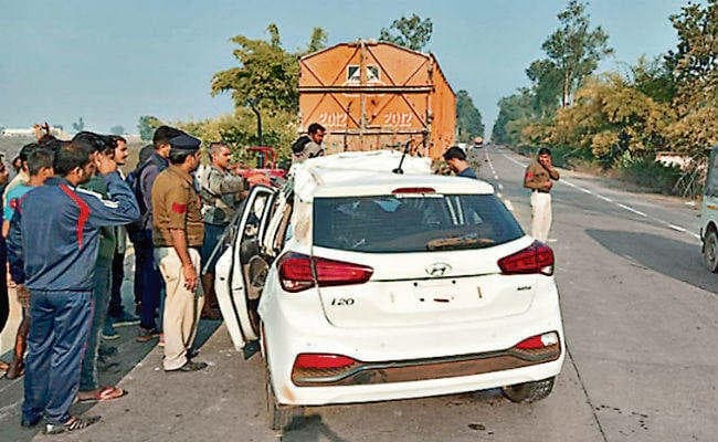 जमशेदपुर  :  राष्ट्रीय तीरंदाज जसपाल व सरस का शव पहुंचा शहर, आज होगा अंतिम संस्कार