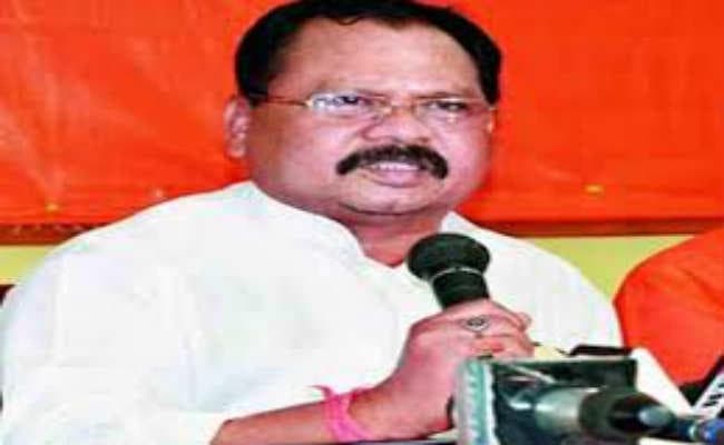 रांची  :  विपक्ष को देश की नहीं, अपने परिवार की चिंता है : गिलुवा