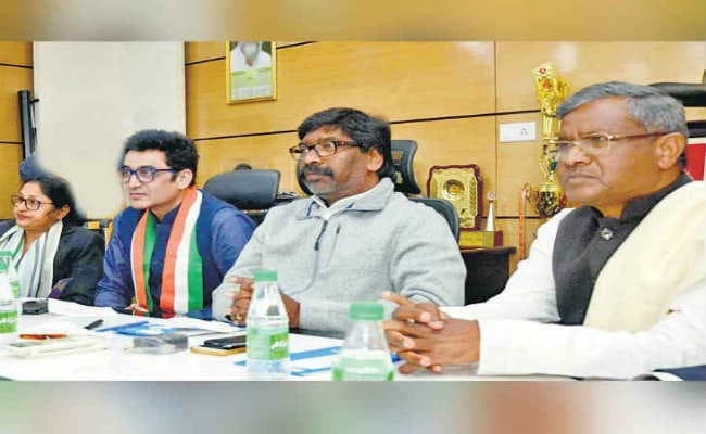 महागठबंधन में सीटों को लेकर तनातनी, चल रहे बयानों के तीर, गोड्डा सीट को लेकर कांग्रेस-झाविमो अड़े