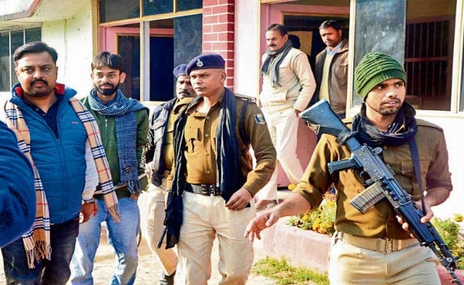 हाजीपुर : जमीन बनी गुंजन की हत्या का कारण