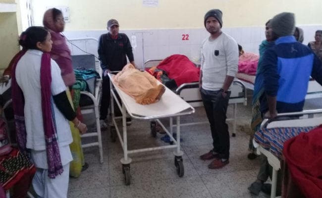 घाघरा में जहरीला प्रतिबंधित मांस खाने से दो लोगों की मौत, छह बीमार