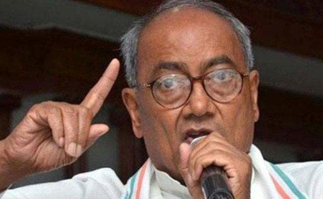 भाजपा का आरोप - मध्यप्रदेश की कांग्रेस सरकार के सुपर चीफ मिनिस्टर हैं दिग्विजय