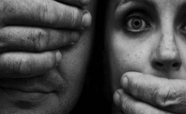 महिला ने पति के खिलाफ दर्ज कराया अप्राकृतिक यौनाचार का मामला