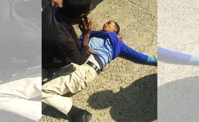 सिमडेगा : हाइवा की चपेट में आने से एक पुलिस जवान की मौत