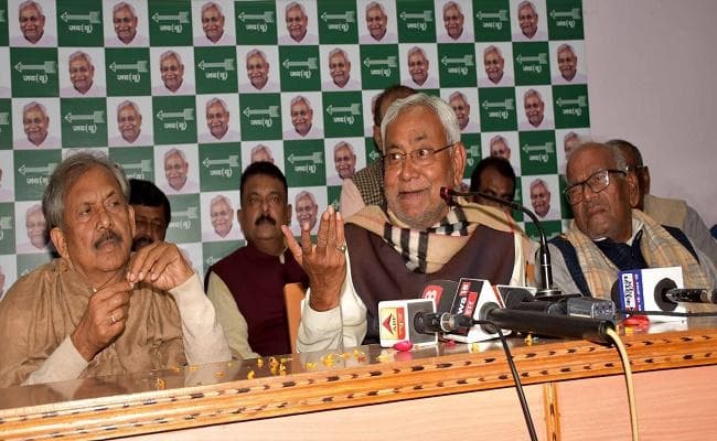 मौका मिला तो बिहार के विकास के लिए कर रहे है काम : नीतीश कुमार