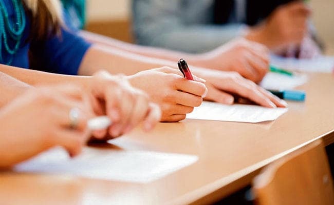 पटना : आइटीआइ को 12वीं के समकक्ष मान्यता देने के लिए कवायद शुरू, 15 से भरे जायेंगे परीक्षा फॉर्म