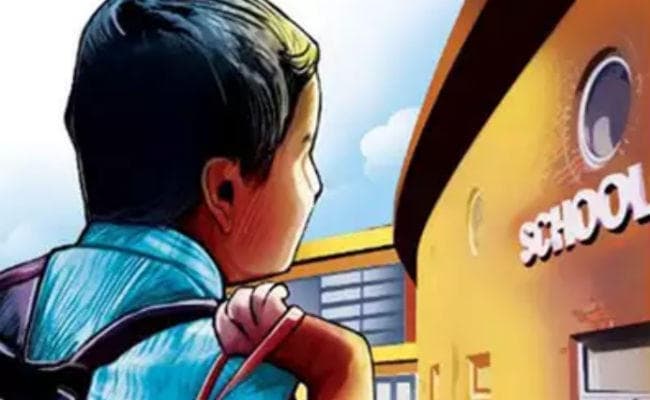 कैबिनेट के फैसला : निजी स्कूलों पर कसेगा शिकंजा, फीस कंट्रोल अधिनियम को मंजूरी