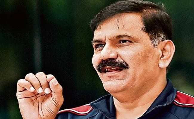 मुजफ्फरपुर शेल्टर होम मामला : सजा के तौर पर दिन भर कोर्ट के कोने में बैठे रहे नागेश्वर राव