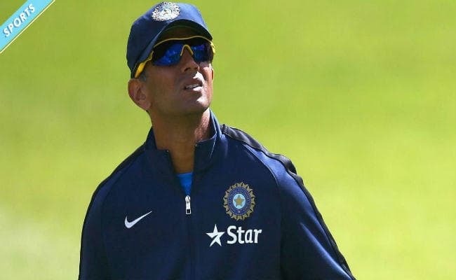 द्रविड़ का असर : जूनियर टीम के लिए पुराने खिलाड़ियों की सेवायें लेना चाहता है पीसीबी