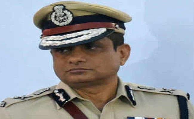 सारधा चिटफंड मामला : पांचवें दिन पूछताछ खत्म कोलकाता लौटे पुलिस आयुक्त