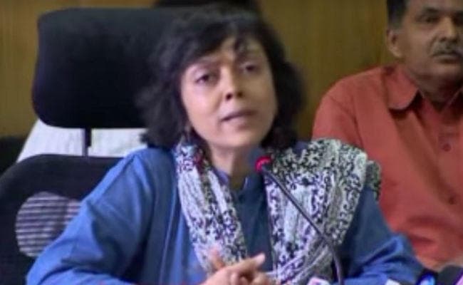 CBSE अध्यक्ष ने बोर्ड परीक्षाओं के लिए छात्रों को अनूठे अंदाज में दिया ये खास संदेश