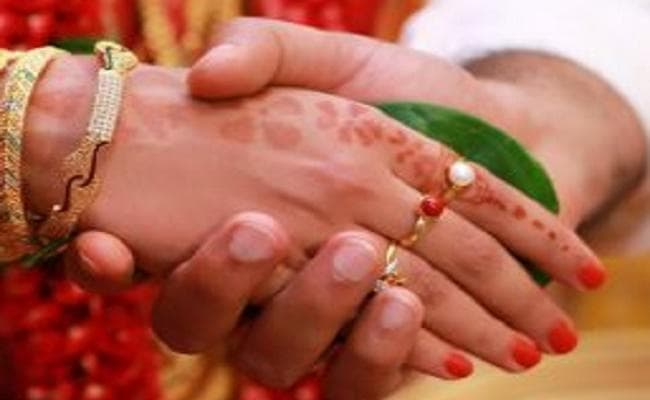 15 साल के दूल्हे की निकलने वाली थी बारात, तभी ...